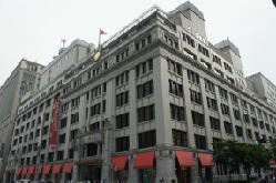 new_Mitsukoshi Nihonbashi. jpg