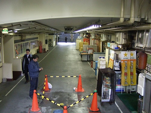 Underground shopping mall. jpg