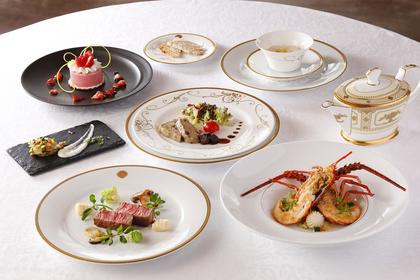 Ginza Main Store Christmas Course 2a.jpg