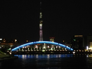  Eitai Bridge is not lit up