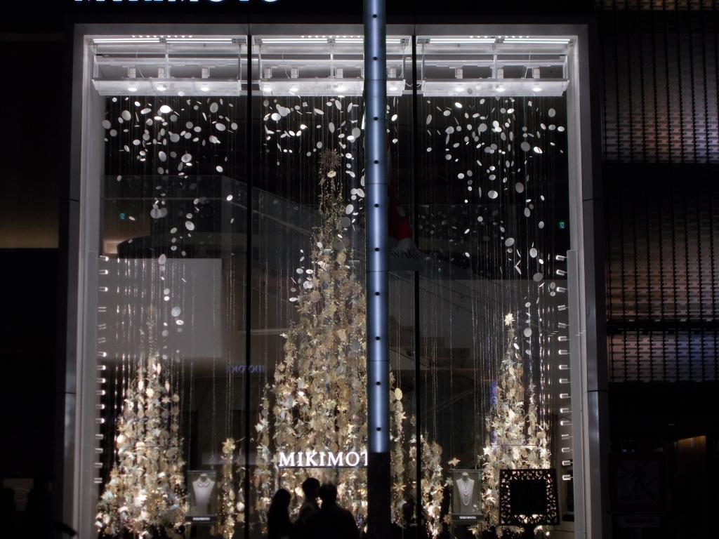  Xmas illumination in Ginza 2019