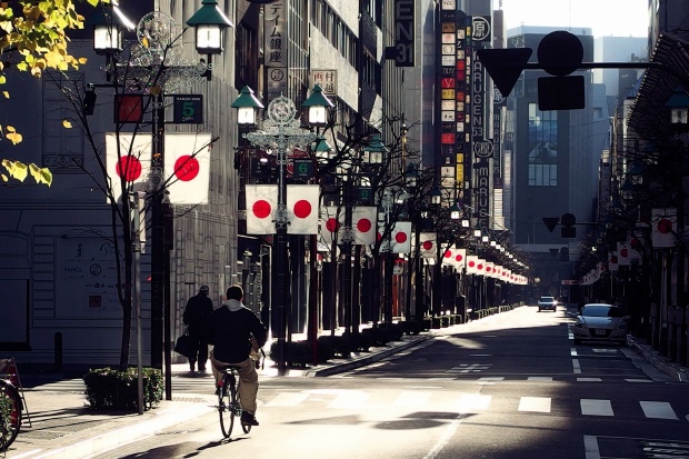  Ginza on New Year's Day is also quite good.