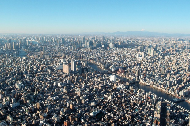  Ginza on New Year's Day is also quite good.