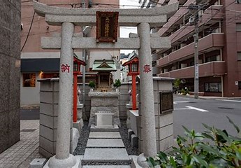  Inari-san of Genji store "Tachibana Inari Shrine"