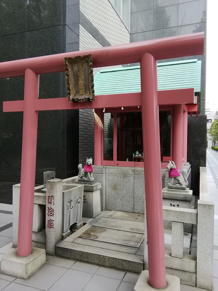  A quiet shrine that can be reached from Ningyocho Station 10-Kasama Inari Shrine Meijiza Branch- 