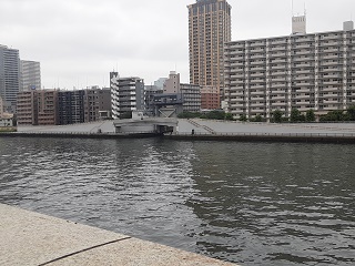 Tsukishima River Suimon Slope just before the start of operation Tsukiji, Kachidoki, and Tsukuda