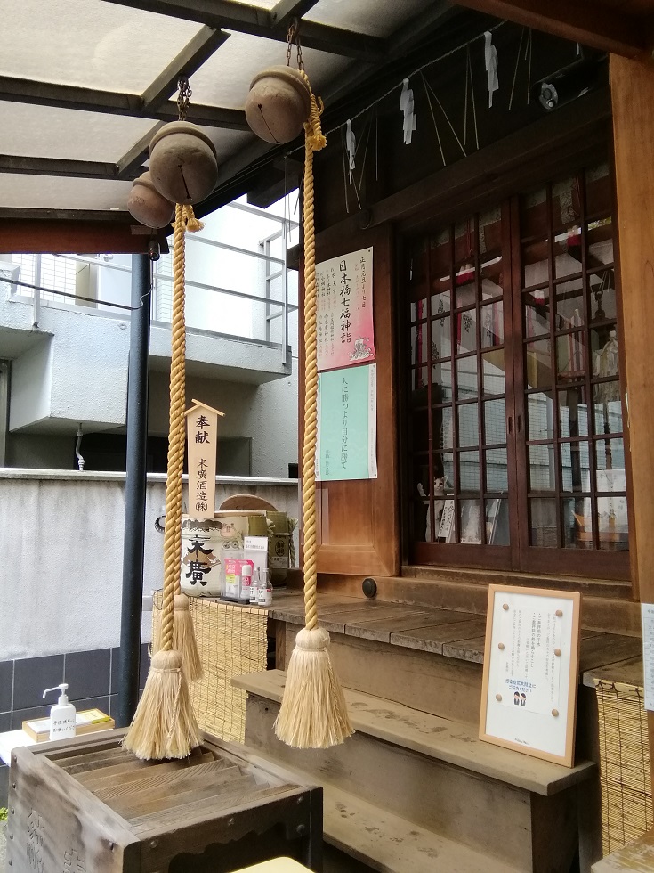  A quiet shrine that can be reached from Ningyocho Station 14-Suehiro Shrine-