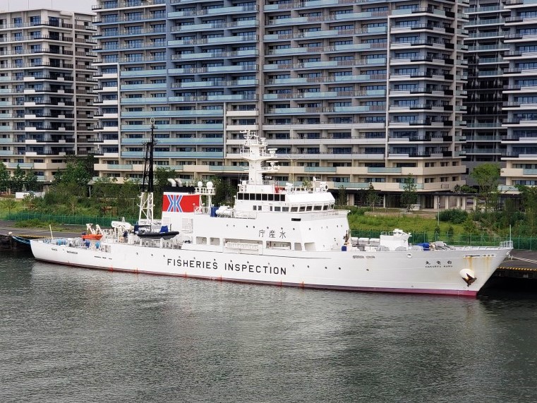 Hakuryu Maru Hakuryu Maru Hakuho Maru was anchored at Harumi Wharf.　