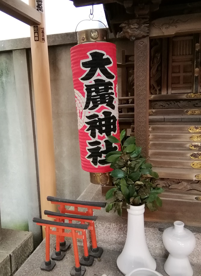  A quiet shrine that can be reached from Ningyocho Station No.22-Ohiro Shrine- 