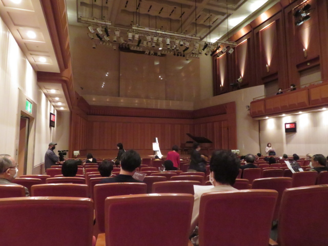 Very sound Hall Hamarikyu Asahi Hall with Corona (Shakespeare ~ Women of Sorrow ~)