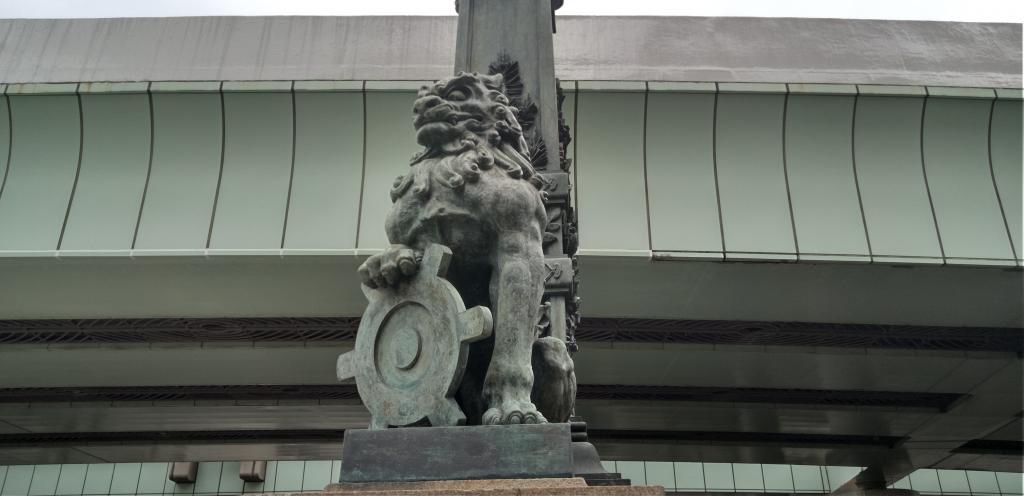 The four corners of the bridge: The charm of the lion statue Important Cultural Property [Nihonbashi]