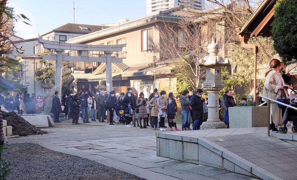  With Corona new year worshipping-Sumiyoshi-jinja Shirine-