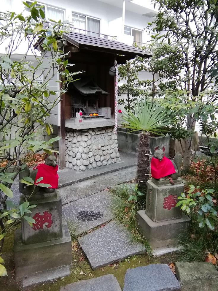  Tour of shrines with a quiet appearance around Kayabacho Station and Hatchobori Station 5-Oiwa Inari Tamiya Shrine- 