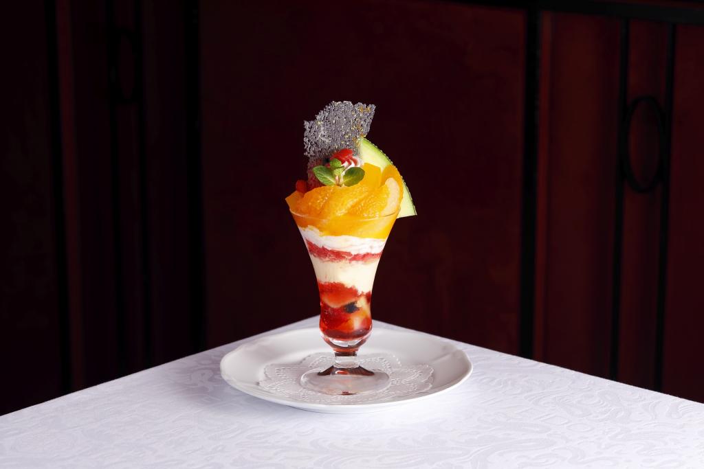  Strawberry Parfait of "Princess Echigo"-Shiseido Parlour Ginza Main Store Salon de Cafe-