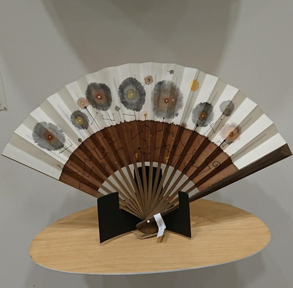 Edo Ogishi Maki
8.5 inches 16 27,500 yen Mihoko Inazawa's fan
　　~ Nihonbashi Kiya Main Store izutuki~