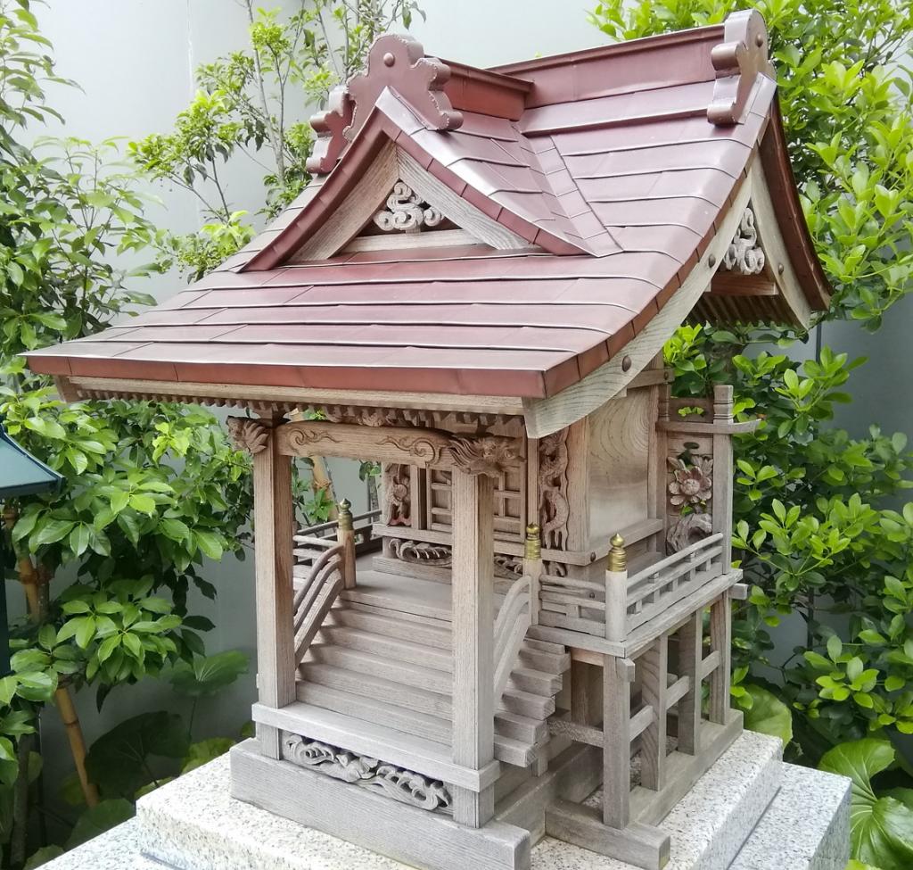  Shrine in Chuo-ku, a little worried. 12
　[Rooftop Series 2]
　~Kakugo Inari Shrine~