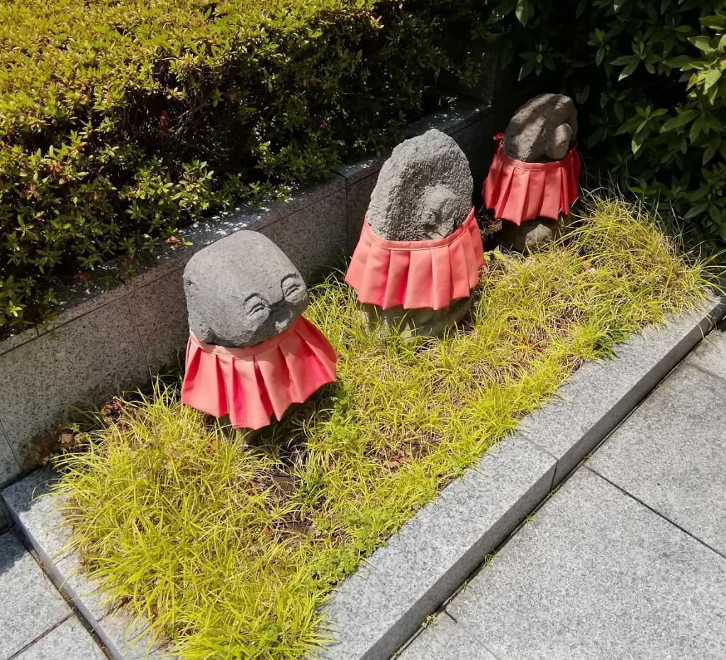  The end of Shinto shrine 13 in Chuo-ku
　[Rooftop Series 3 End]
　And 50 works of Edo classical rakugo [final]
　　Ginza's success guardian of children and travelers~