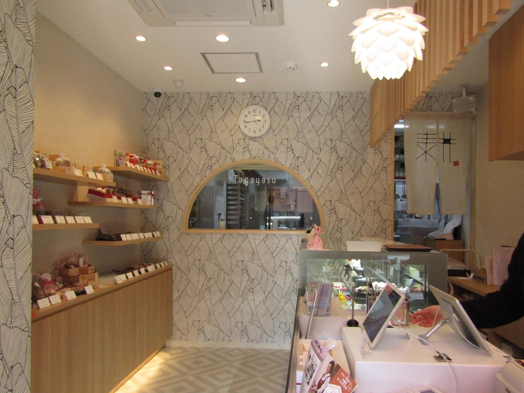 [Introductory store information] Tagayasu Ningyocho Store You can see it unintentionally!
"Tagayasu Ningyocho" is packed with jewel-like Western sweets.