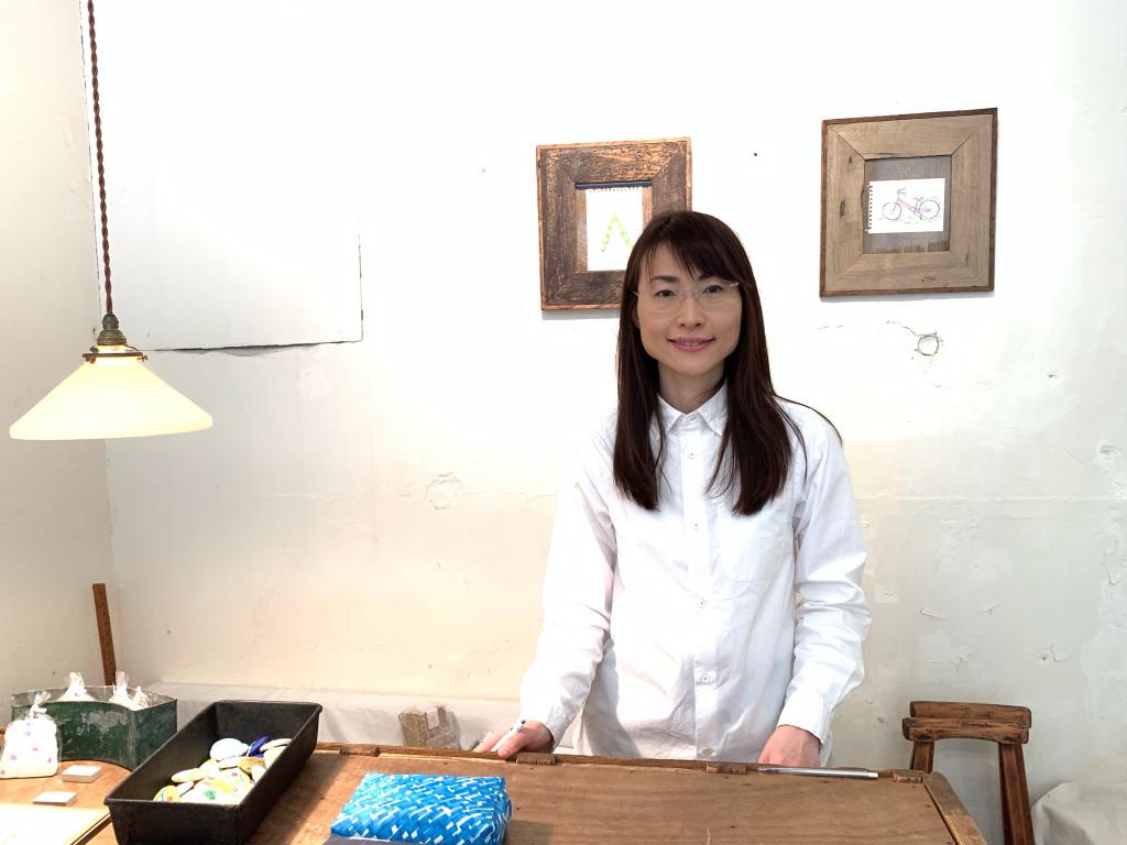  A bookstore that sells a book-Morioka Shoten Ginza store