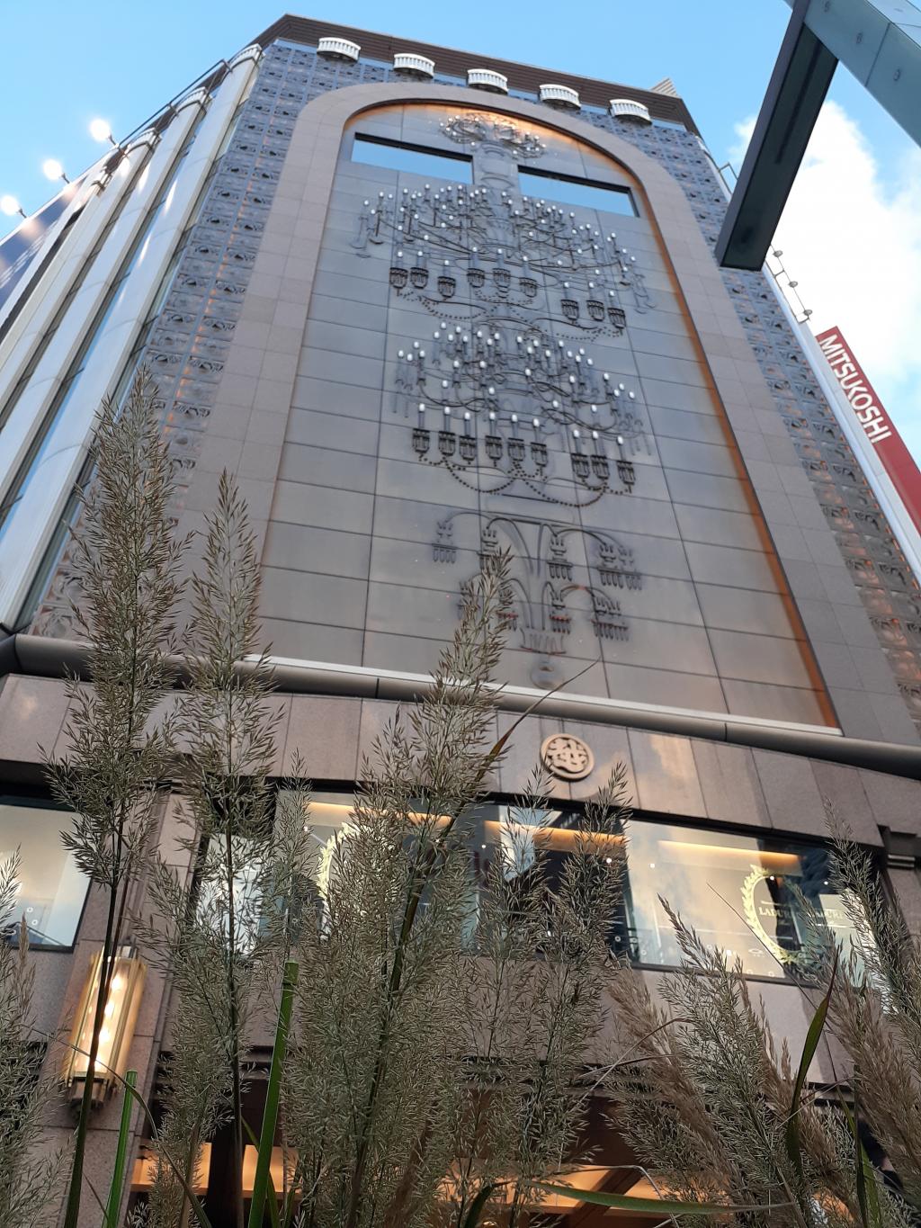  NEW GINZA STREETSCAPE-Japanese tradition and global warming considered on the street corner of Ginza