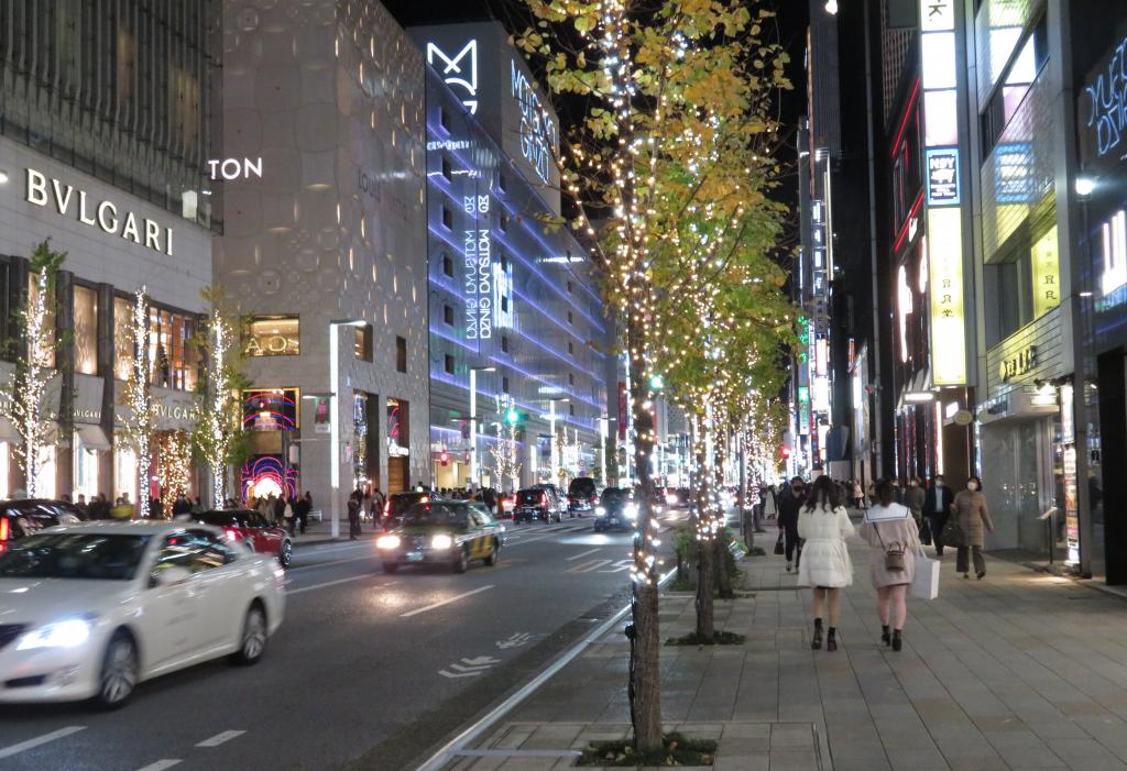 Illumination of Ginza Brand Square Christmas night view 2021 Ginza night view walk from Nihonbashi