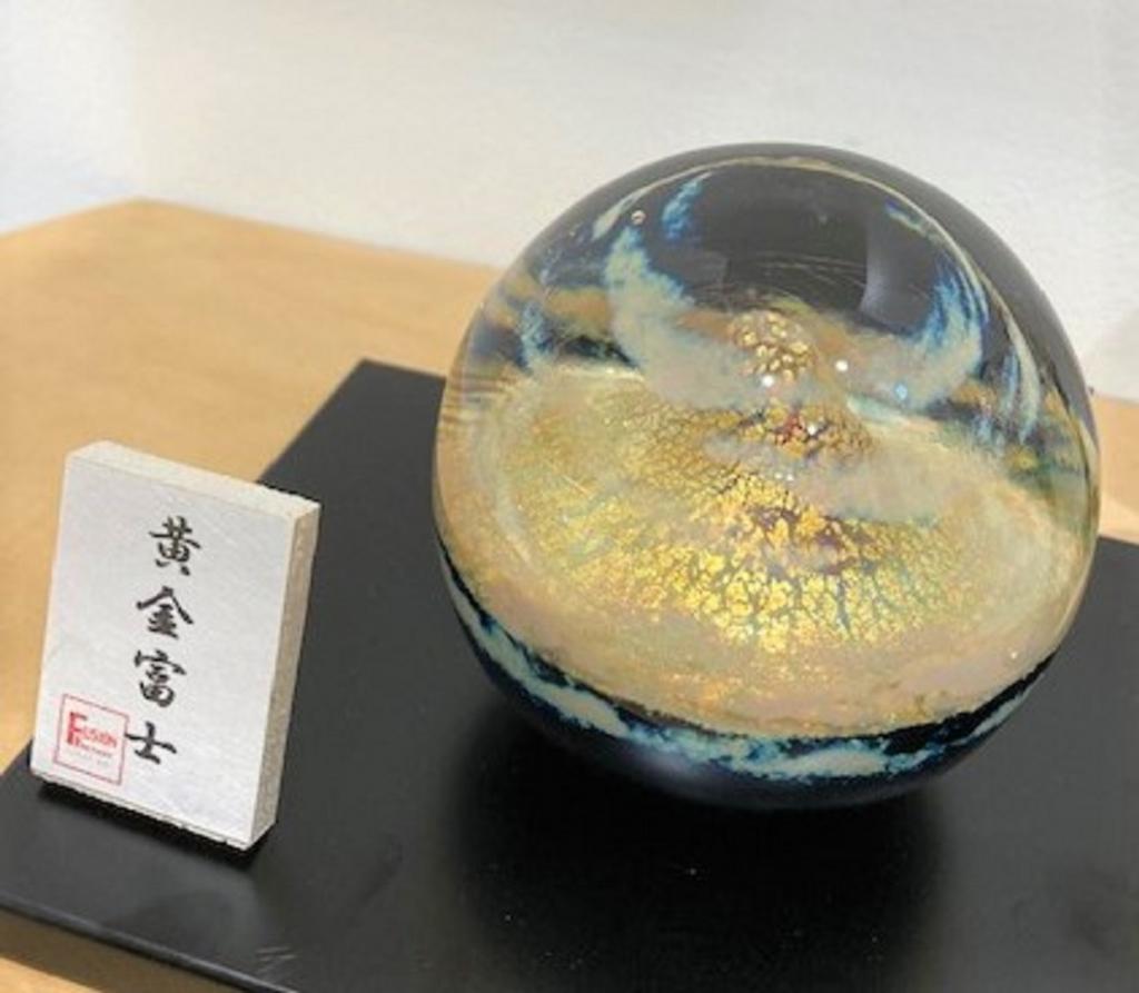 Golden Fuji (Ogonfuji) 38,500 yen FUSION FACTORY Spring Glass Exhibition
　~ Nihonbashi Kiya Main Store izutuki~