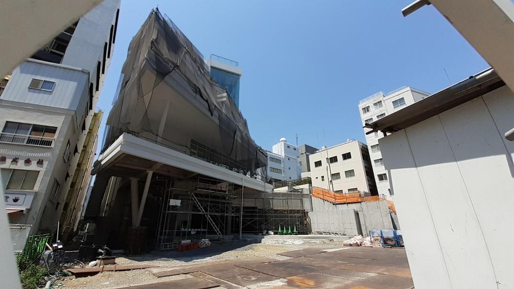  It is scheduled to open on December 4 this year! The present of the complex "Book Forest Chuou"