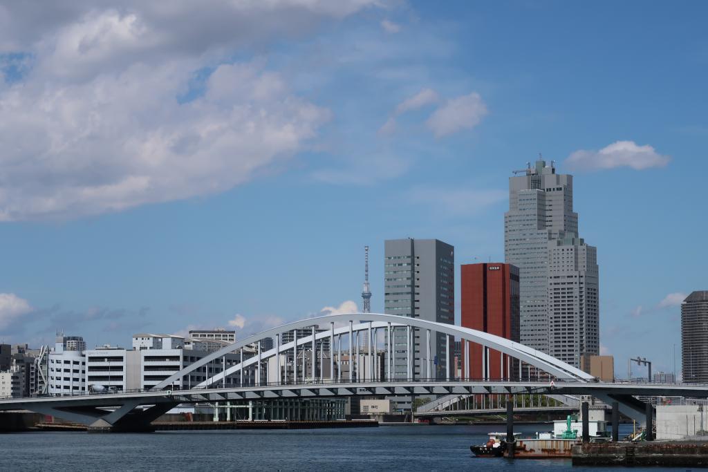 Finally, spring performance from Tsukiji Ohashi to the mouth of the Sumida River! Let's walk The second part of "Tokyo Sky Tree" seen from the Sumida River Terrace