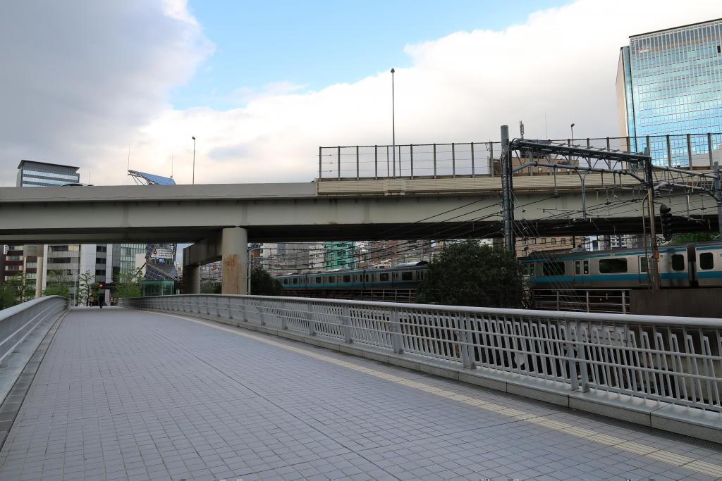 A railway view point that can be enjoyed for 0 yen! A railway view point that can be enjoyed for 0 yen! Ryukan Sakura Bridge