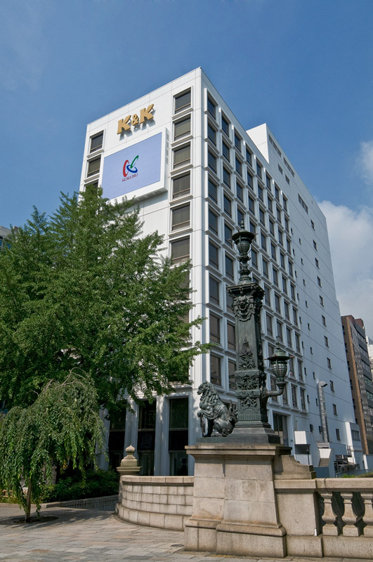 Kokubun Group Head Office Co., Ltd. “K & K Can Tsumagi Prefecture Small Ayuzuke”
　　ROJI Nihonbashi, head office of Kokubun Group