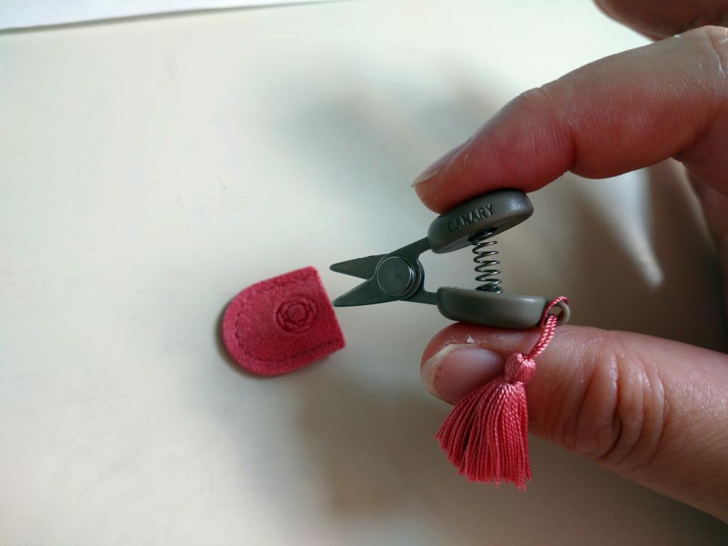 Small, cute, and convenient scissors! It's small and cute! "Seki's Bean Scissors,"
＠ Cohana Nihonbashi Main Store (Part 1)