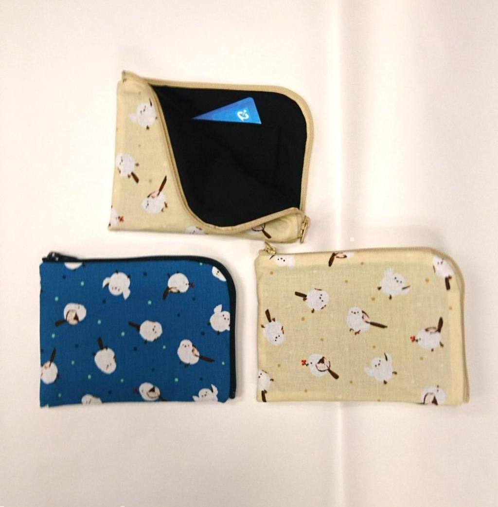 Shima long-tailed tit Series
L-shaped accessories "Hand Dog Calling Happiness"
　~ Nihonbashi Yuma~