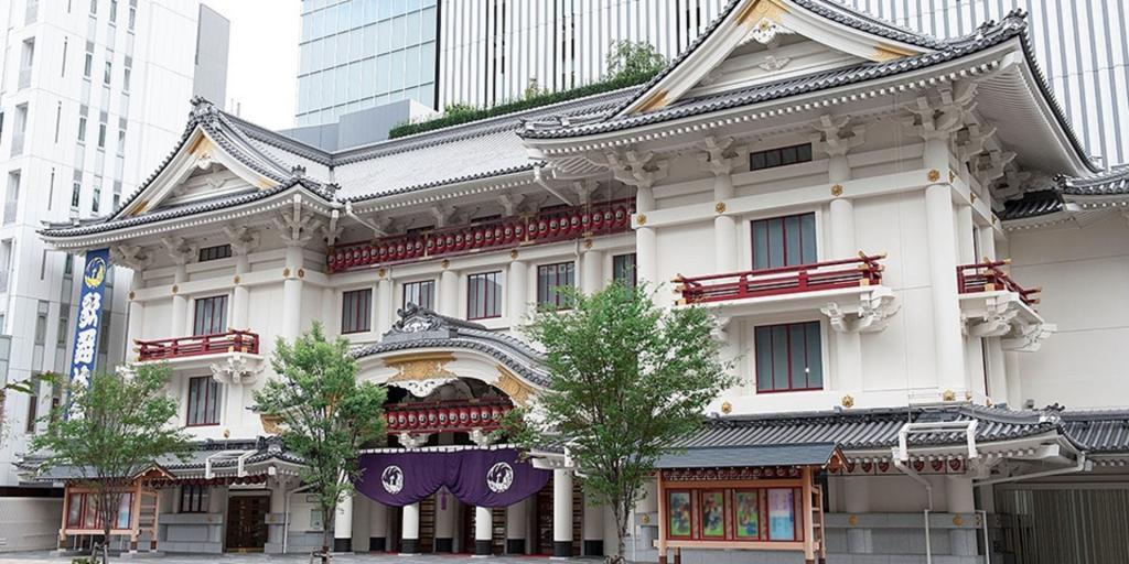 Why don't you go to the Kabukiza Theater?
　　To Kabukiza Morning Market, Ginza Kiboricho Street
　　-Kabukiza Morning Market~