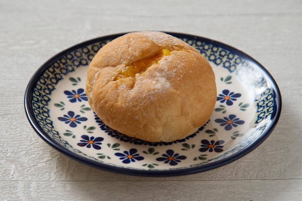  [Higashiginza] Adult jam bread specialty store "Ginza Tsuki and Hana"