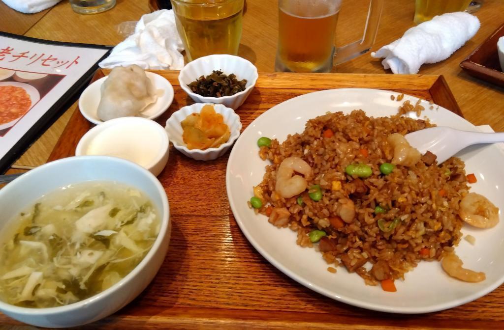 Set of water dumplings and fried rice Suien Annex Kyobashi store A great lunch