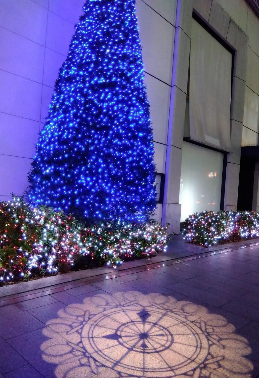 Christmas 2022 in the pavement Ginza in front of the Shiseido Head Office Building
