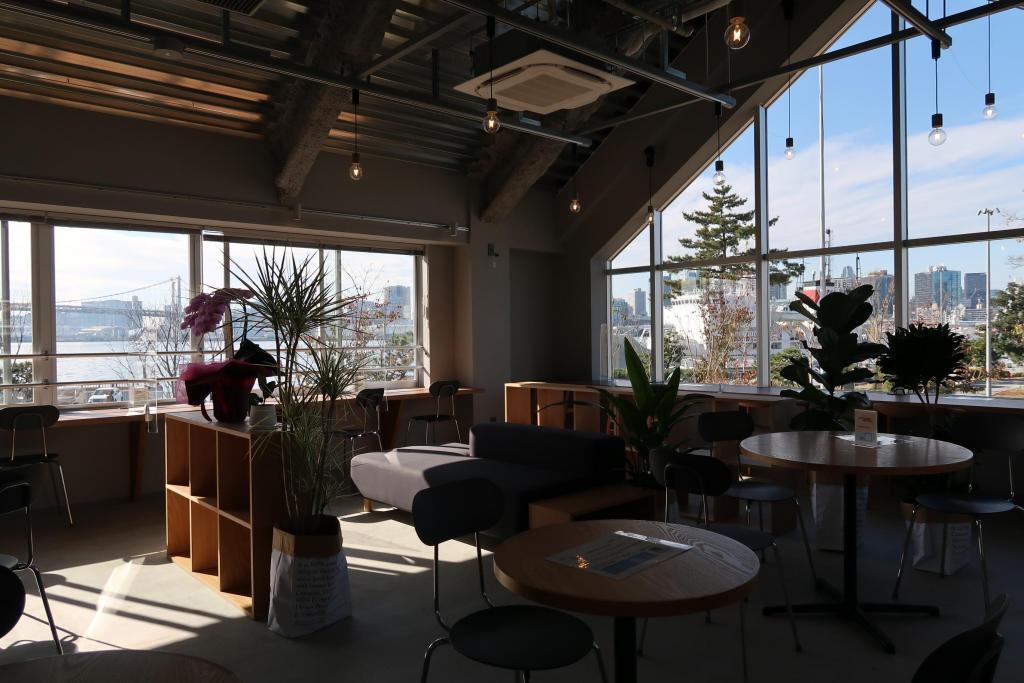 On the 2nd floor, I went to "COWORKING Space" Harumi Wharf Park "O Garden"!