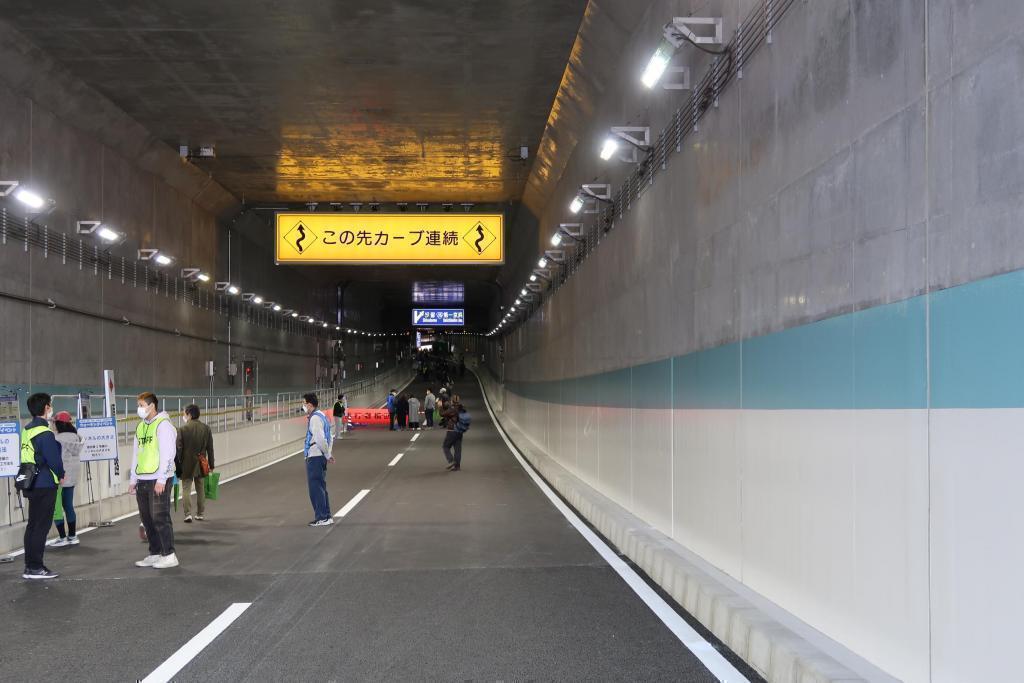 In the future, the continuous curve "Tsukiji Toranomon Tunnel" opens at 12.18 pm!
2022.12.10 Participated in the opening commemorative walking event