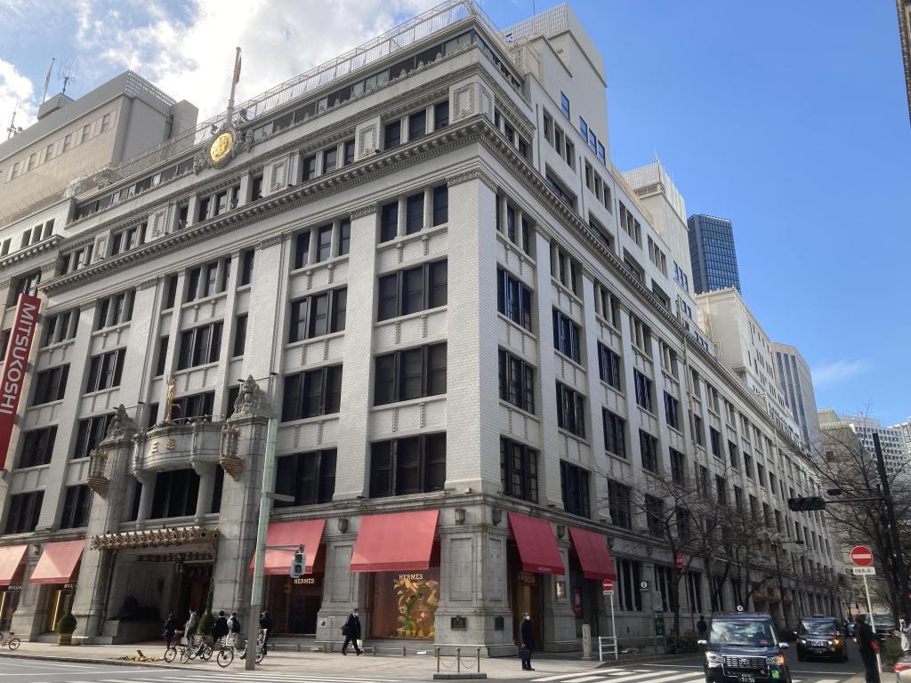 Suruga-cho, Chuo-ku, which can be seen from the Mitsukoshi Nihonbashi Main Store "Edo Famous Zoukai"
