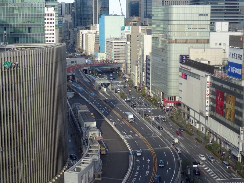 There is a store just below! Junctions surrounding Nishi Ginza Junction Ginza-Shiodome JCT, Nishi Ginza JCT, Kyobashi JCT