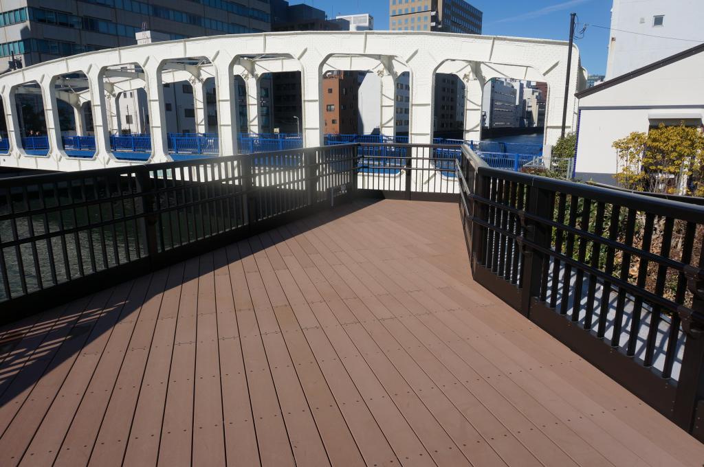 Observation terrace part The right bank slope of Sumida River (the junction of Nihonbashi River) is available! !