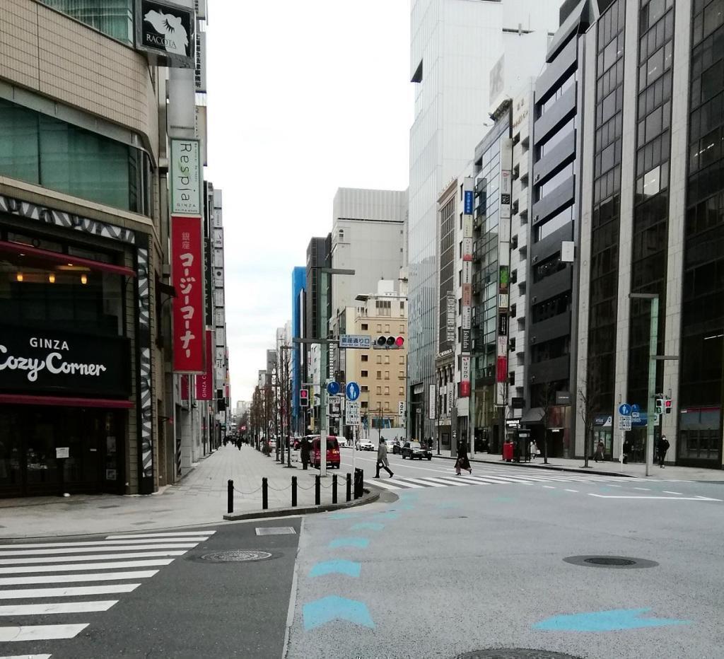 Chuo-dori (Ginza-dori) How far is Ginza?
　Let's go around Ginza!　⑪
　　~ Brick Ginza Monument, Kyobashi's main pillar (the remaining one of the three units), Chuo-dori, Ginza Yu ~