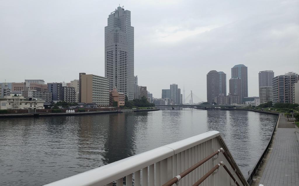  Sumida River Terrace (left bank) From Kachidokibashi to Tsukuda-ohashi Bridge