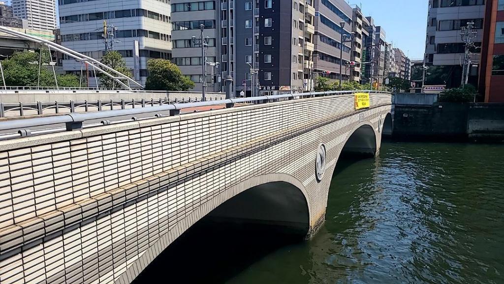 ２．Minato Bridge Nine bridges over Shinkawa (first series: Minato Bridge and Toyomi Bridge):