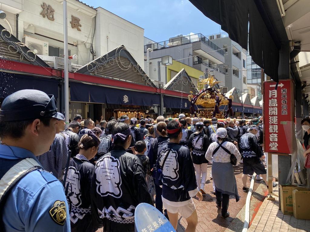  portable shrine Union imperial procession
~ Sumiyoshi-jinja Shirine Reisai Festival~