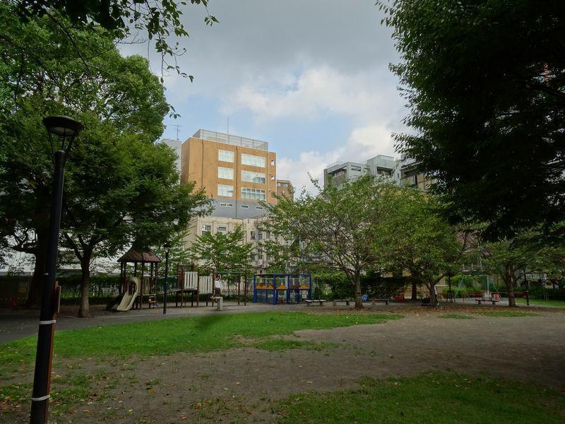 100 years since the Great Kanto Earthquake of Reconstruction Small Park: Ask the Reconstruction Small Park