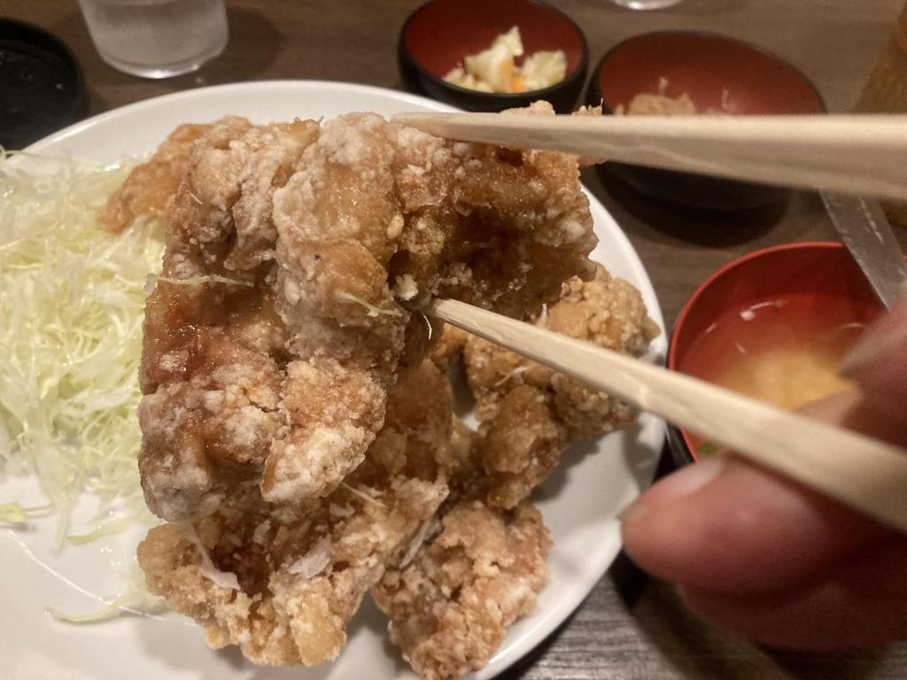  [Chuo-ku, Tokyo] It's a must-see if you like karaage! Cospa, taste, volume, all of which are best in Nihonbashi Muromachi "Kushiemon" "Yakitoriya Karaage Set Meal"