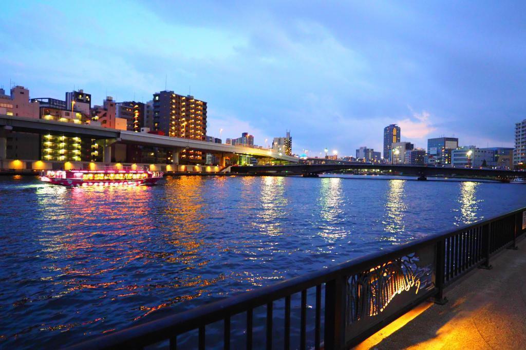  Mountain, River, Hikono and Yumeji