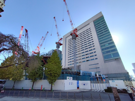  Photo exhibition of the enclosure wall of Nihonbashi 1-chome redevelopment project site