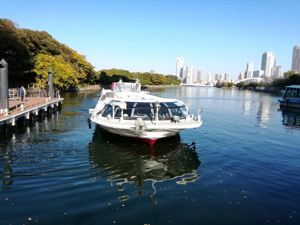  Waters Takeshiba　→　Asakusa Nitenmon Most cruises around Chuo-ku.
　Introducing the 9 bridges of the Sumida River (4-1)
　　Tokyo Waterside Line Asakusa / Odaiba Cruise~